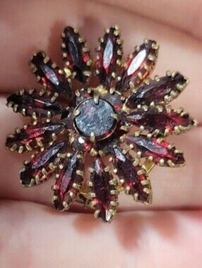 Vintage Gold-Tone Red Floral Crystal Brooch